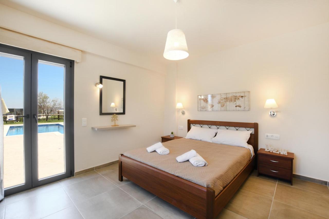 Arismari Villa - Heated Private Pool Episkopi  ภายนอก รูปภาพ