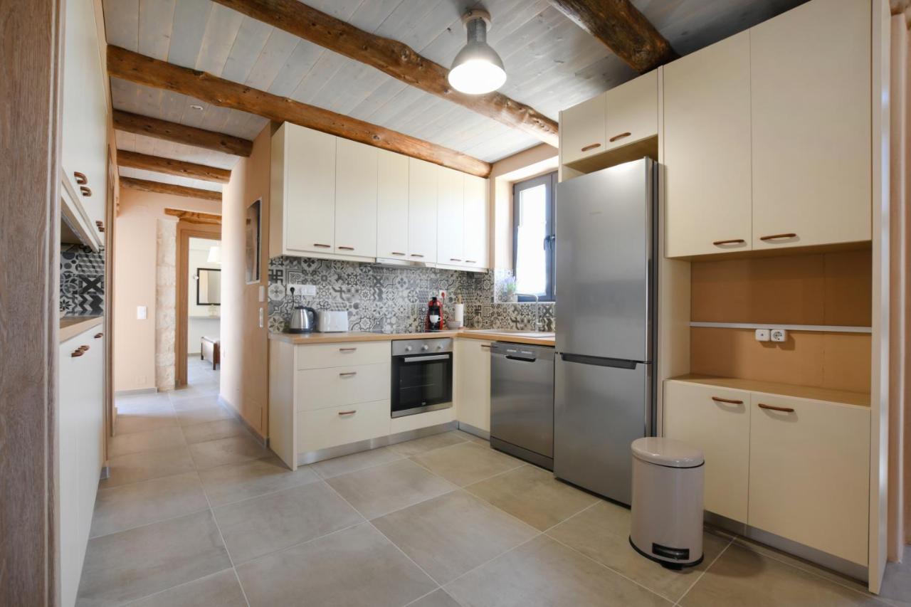 Arismari Villa - Heated Private Pool Episkopi  ภายนอก รูปภาพ